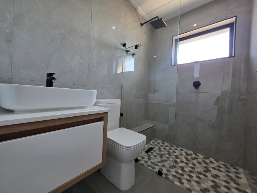 3 Bedroom Property for Sale in Marina Martinique Eastern Cape